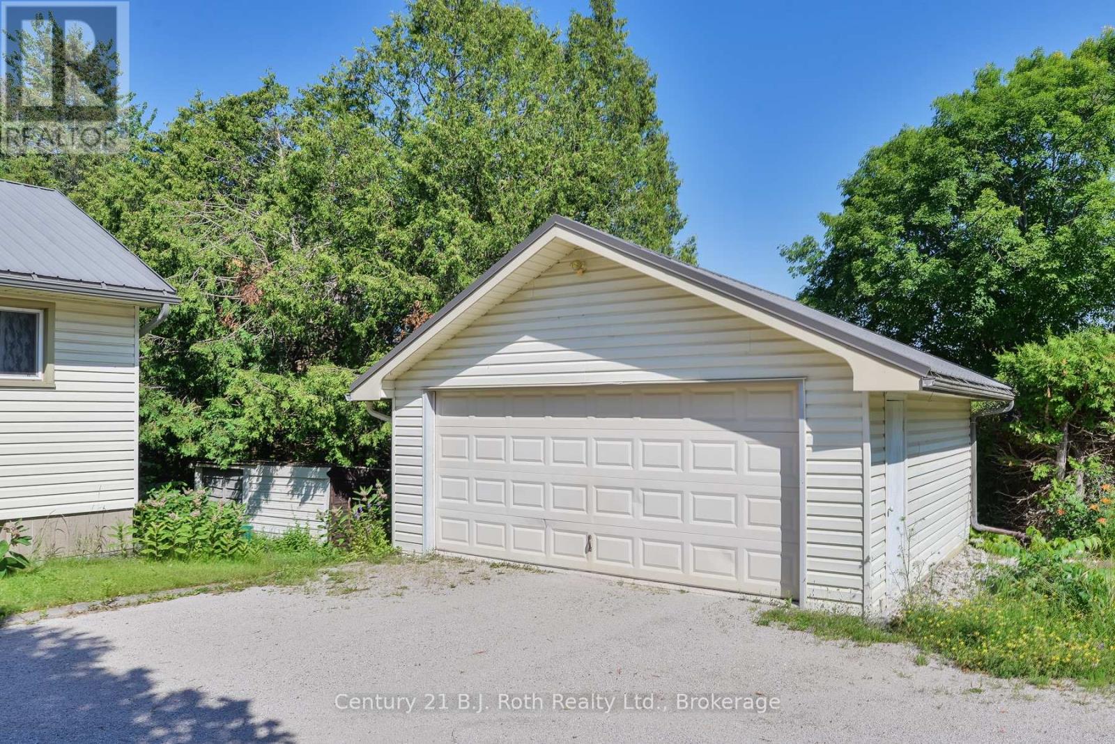 4548 ORKNEY HEIGHTS - 21