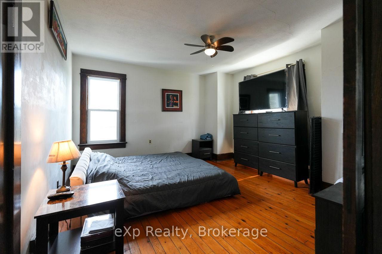 79 ALBERT STREET S - 16