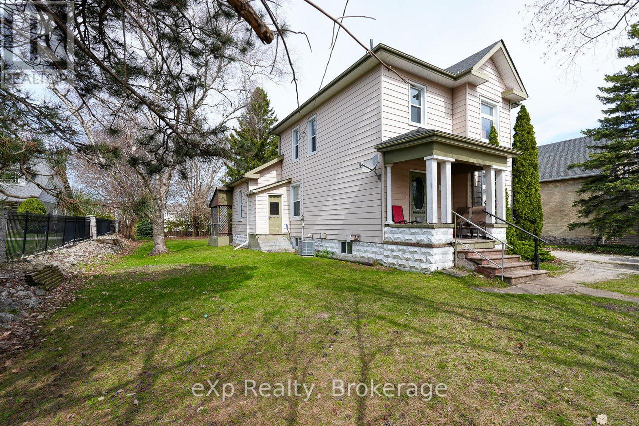 79 ALBERT STREET S - 2