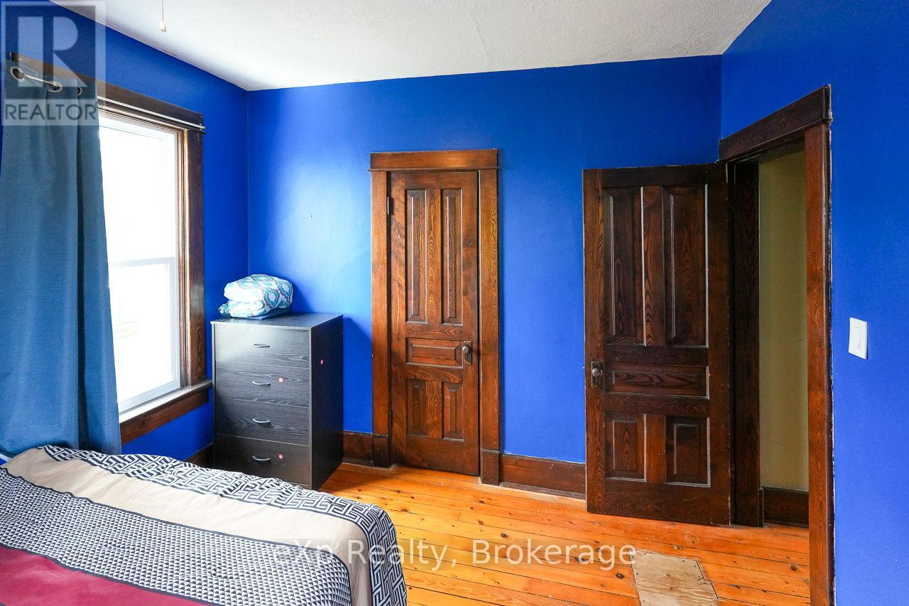 79 ALBERT STREET S - 21