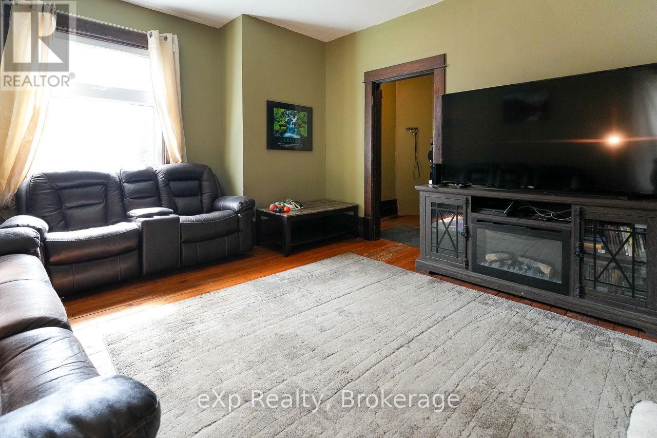 79 ALBERT STREET S - 6