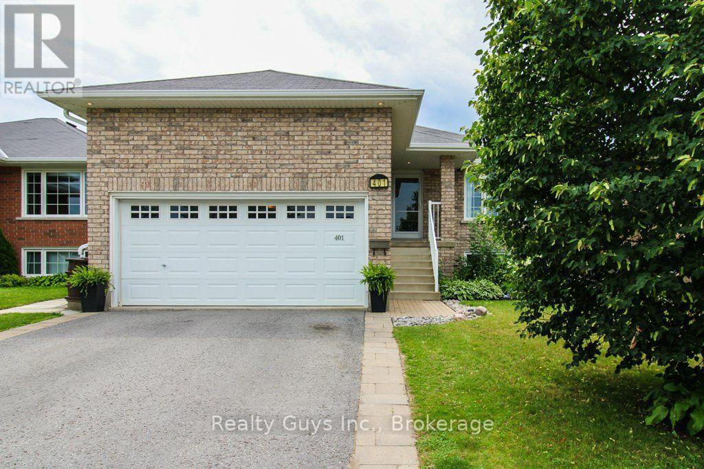 401 BIANCO CRESCENT - 2