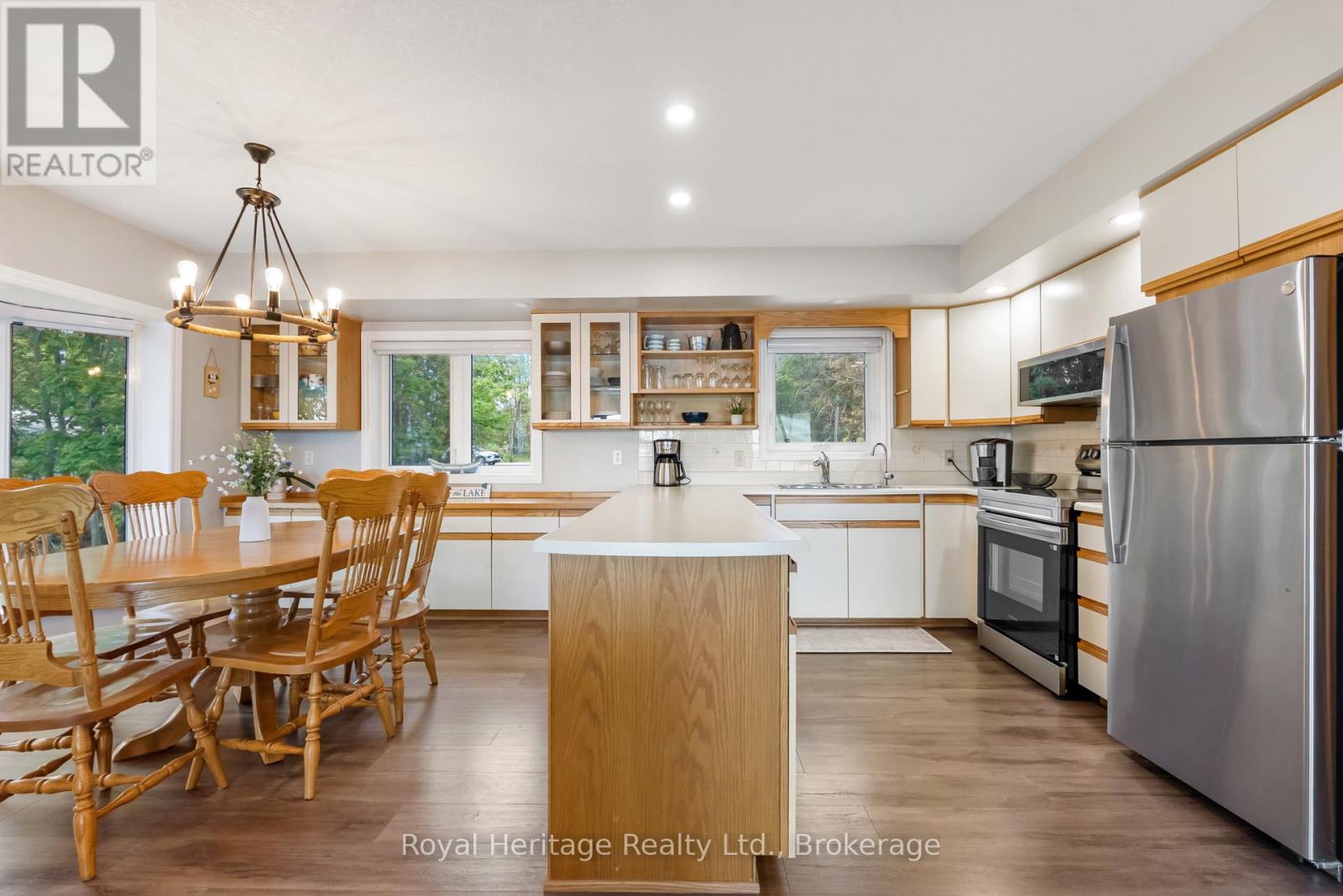 62 BETTYS BAY ROAD - 11