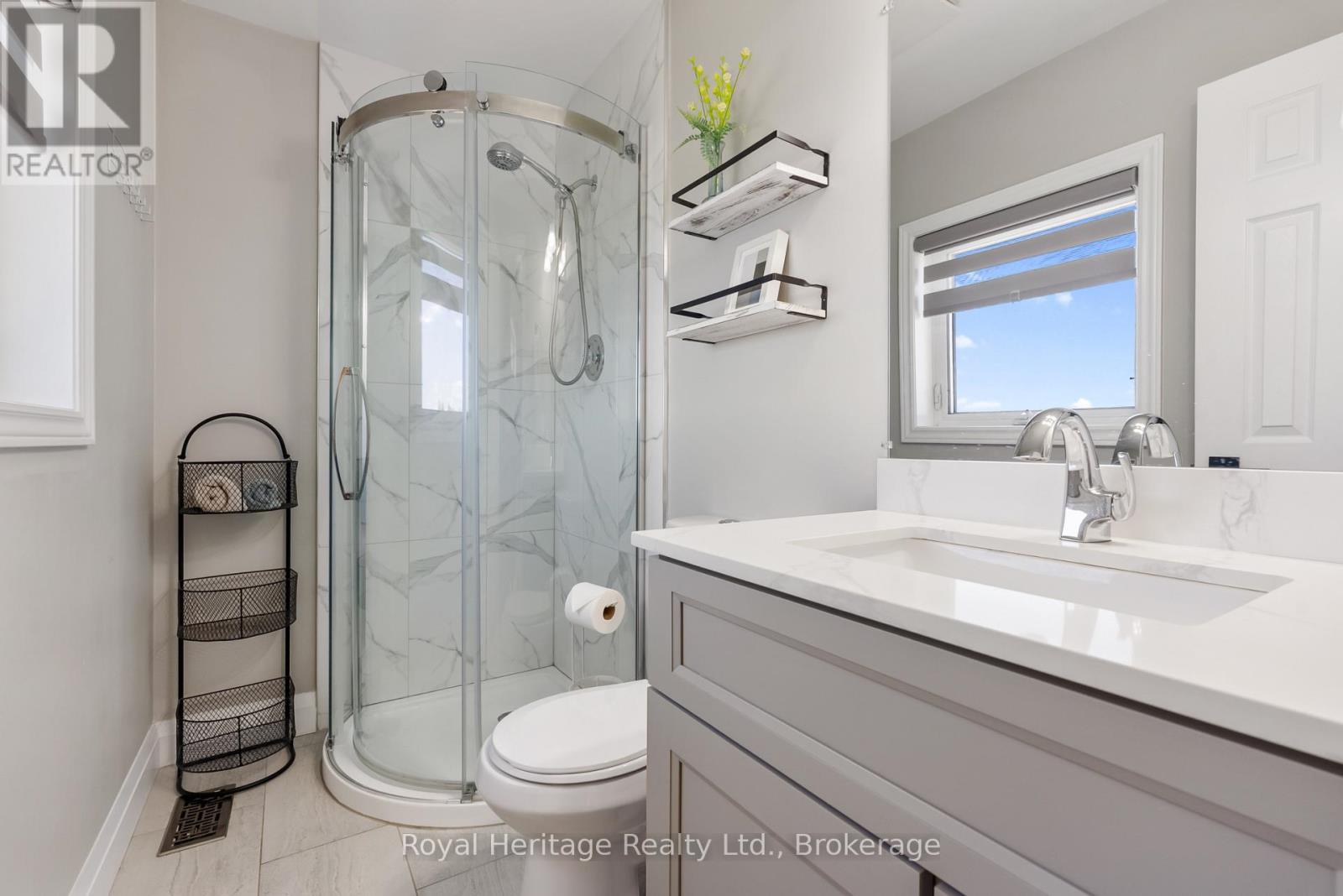 62 BETTYS BAY ROAD - 16