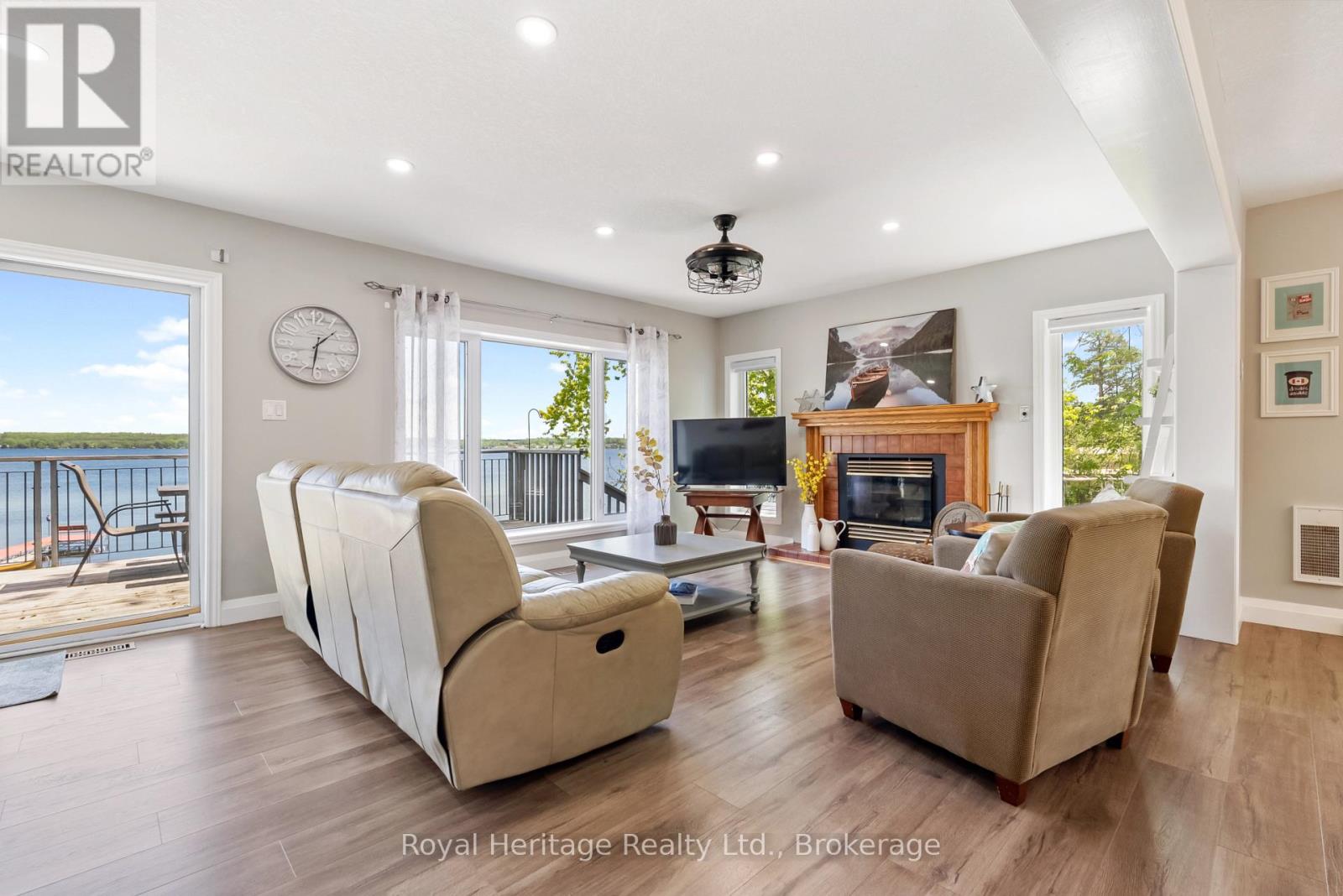 62 BETTYS BAY ROAD - 7