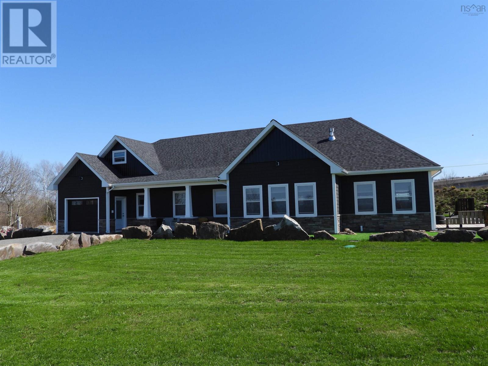 40 Old Oak Island Road - 1