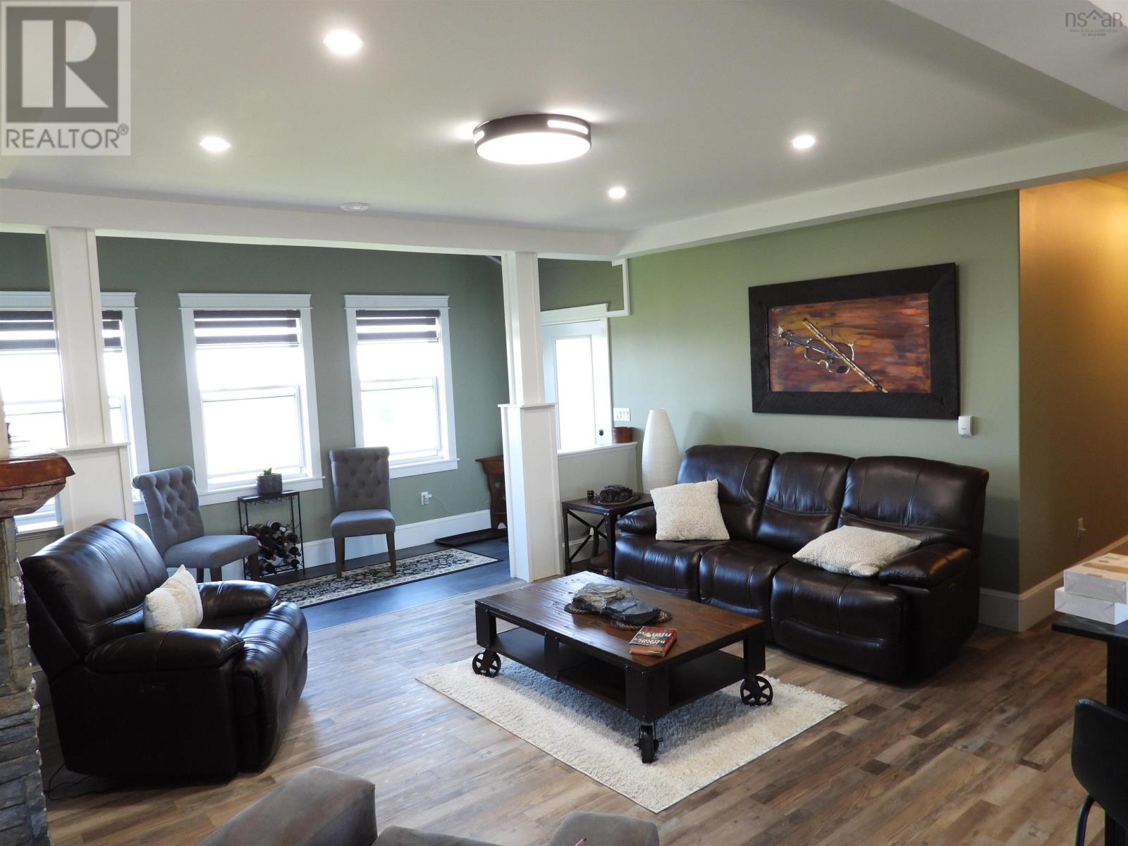 40 Old Oak Island Road - 11