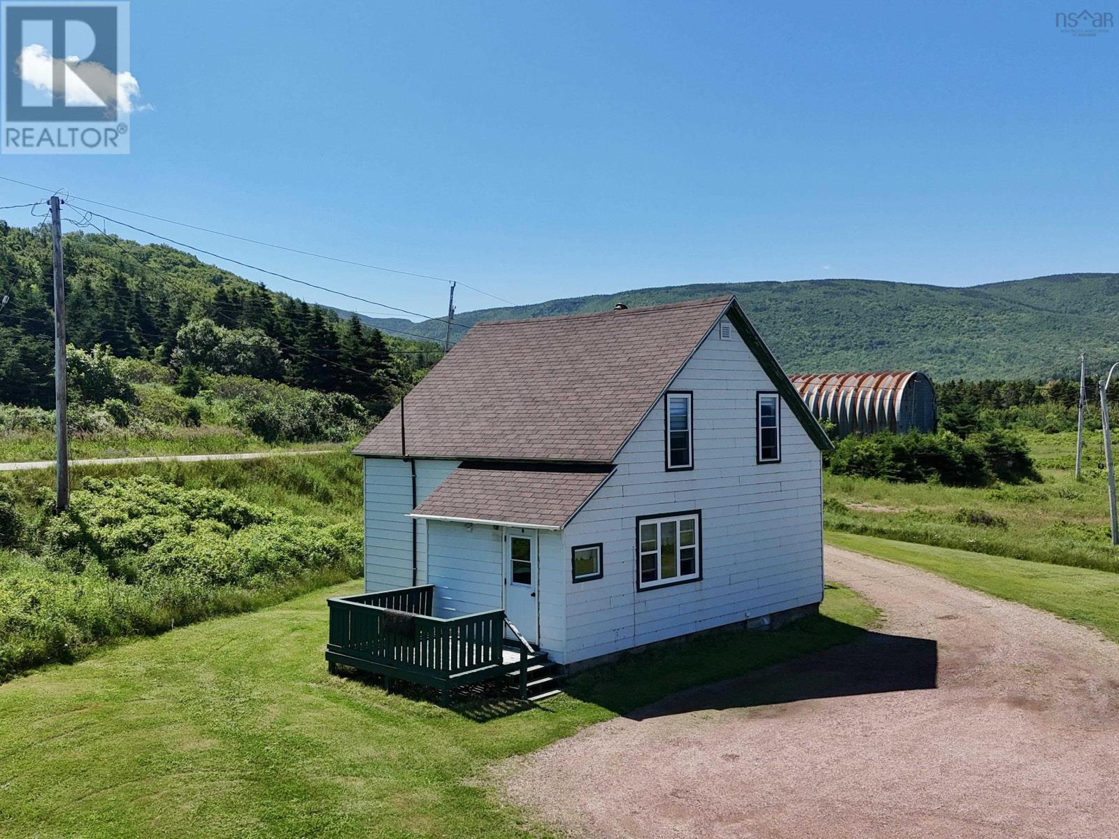 355 Red River Rd. - 7