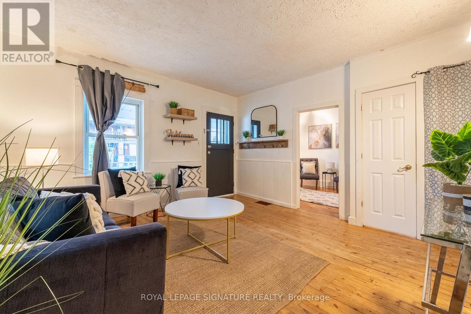 195 RUBIDGE STREET - 6