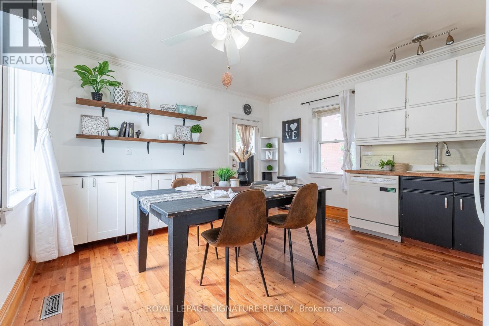 195 RUBIDGE STREET - 8