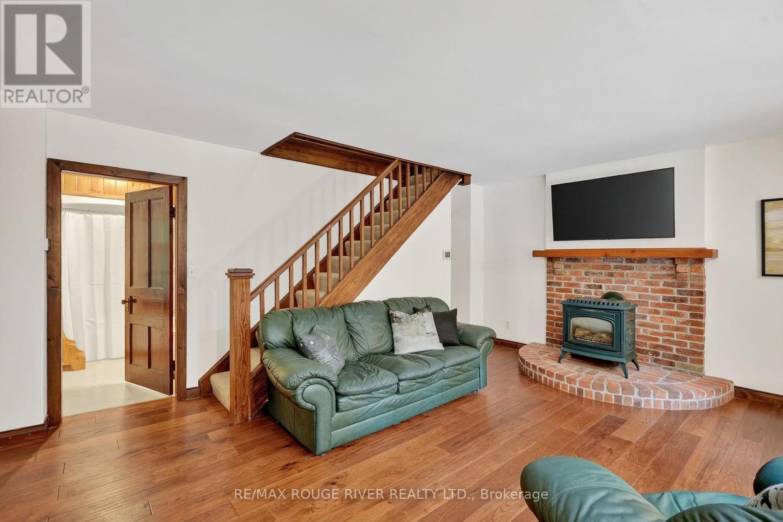5100 HEASLIP LANE - 19