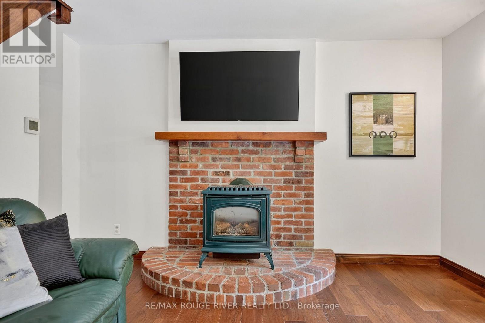 5100 HEASLIP LANE - 21