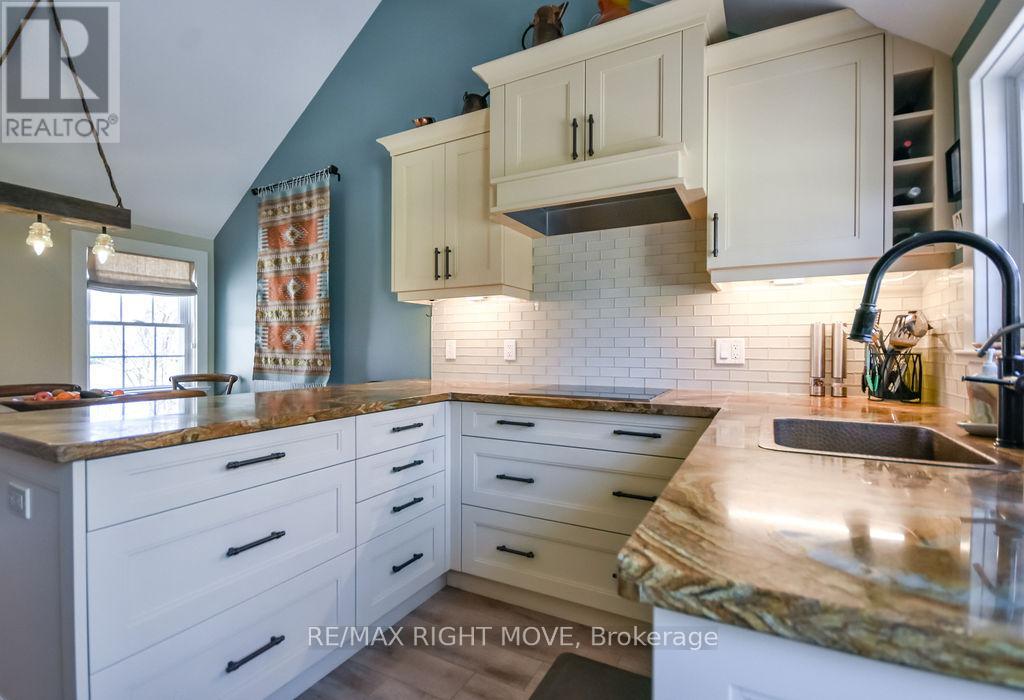 347 OLD MUSKOKA ROAD - 12