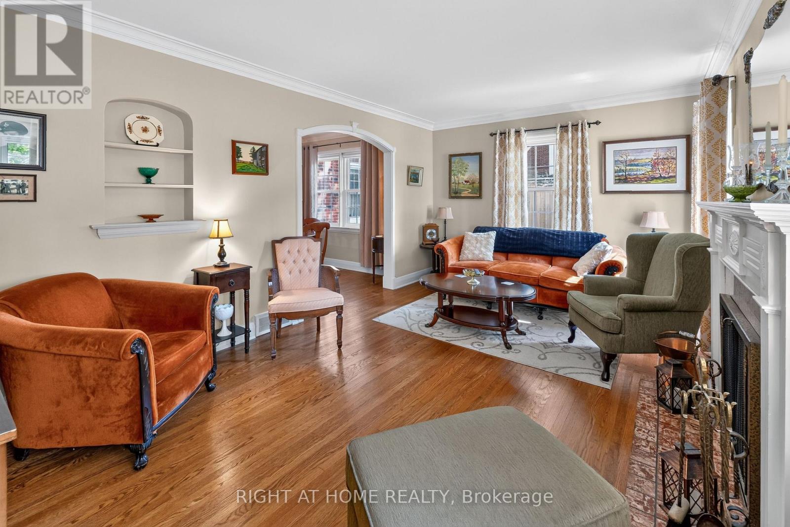 335 SUNSET DRIVE - Image 5