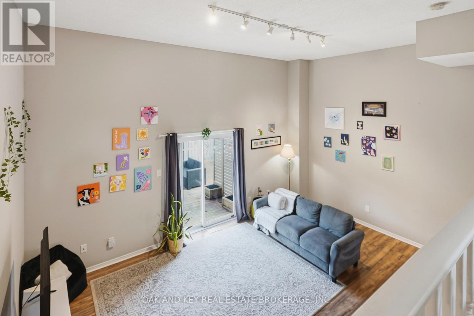 18 CHAPMAN COURT - Image 6