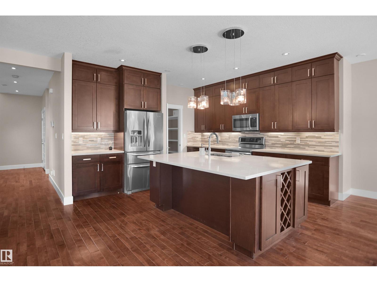 16539 132 ST NW - 20