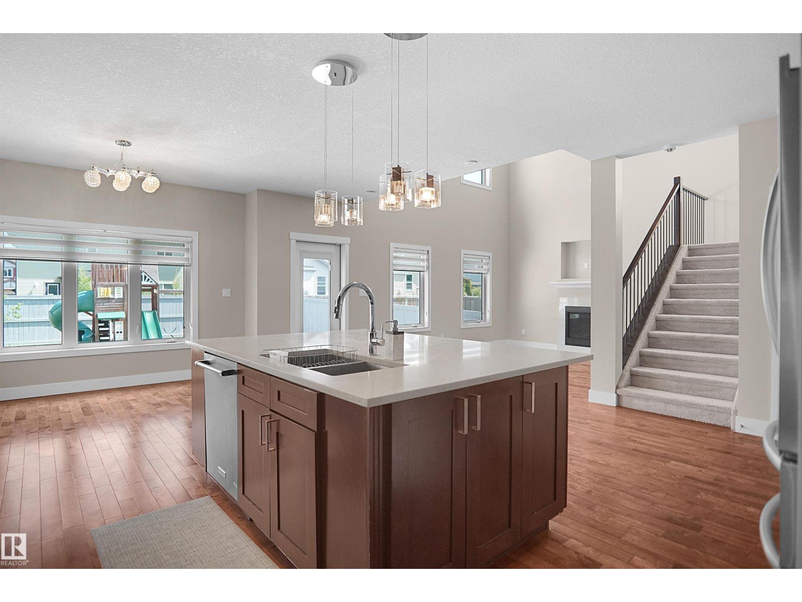 16539 132 ST NW - 23