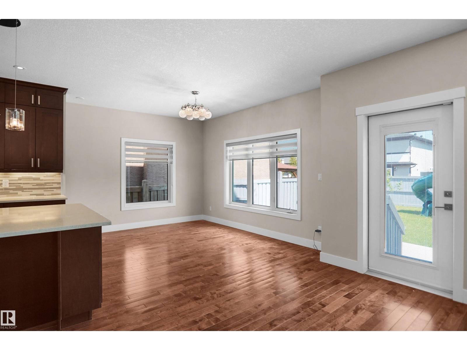 16539 132 ST NW - 25