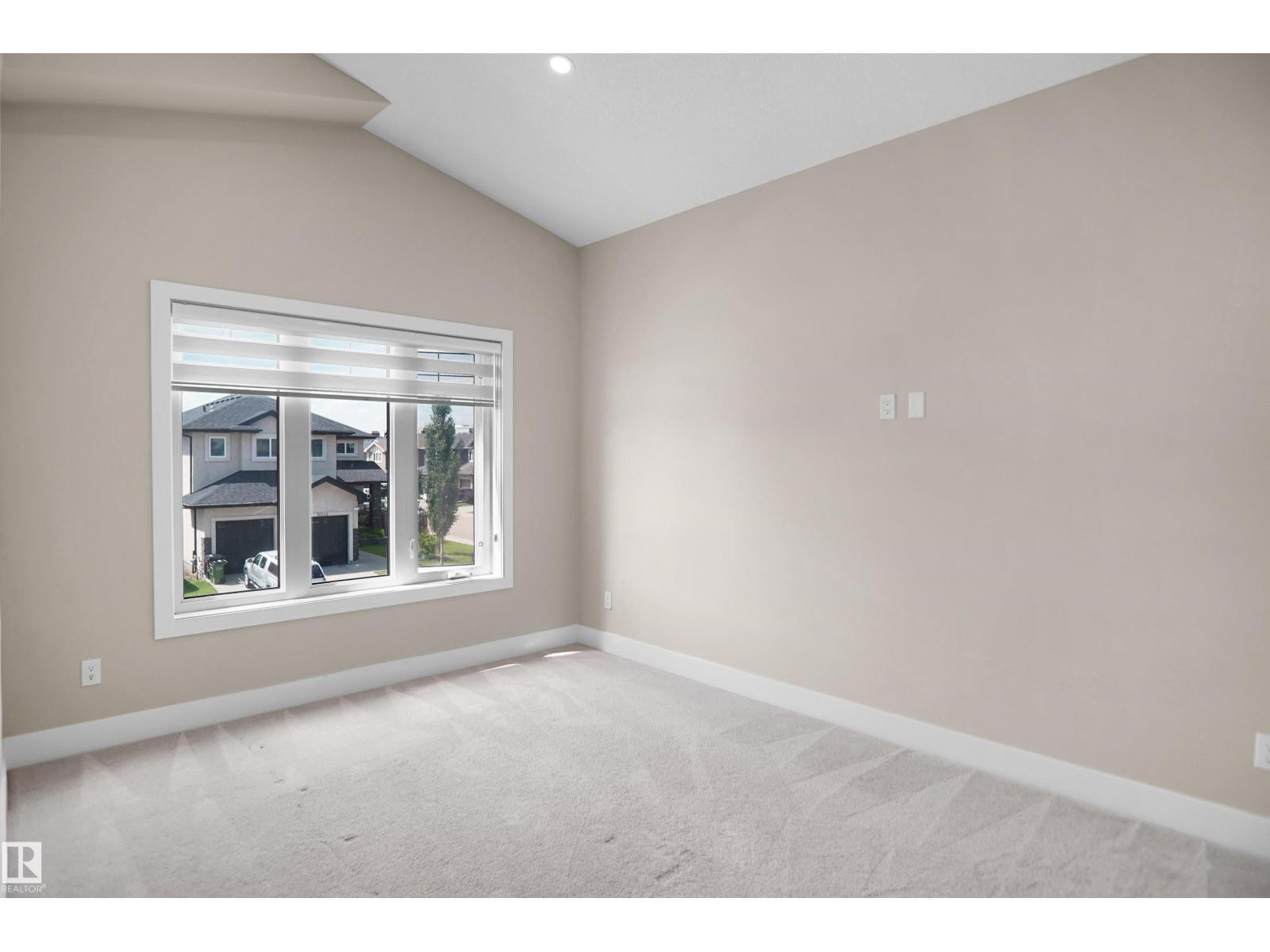 16539 132 ST NW - 43