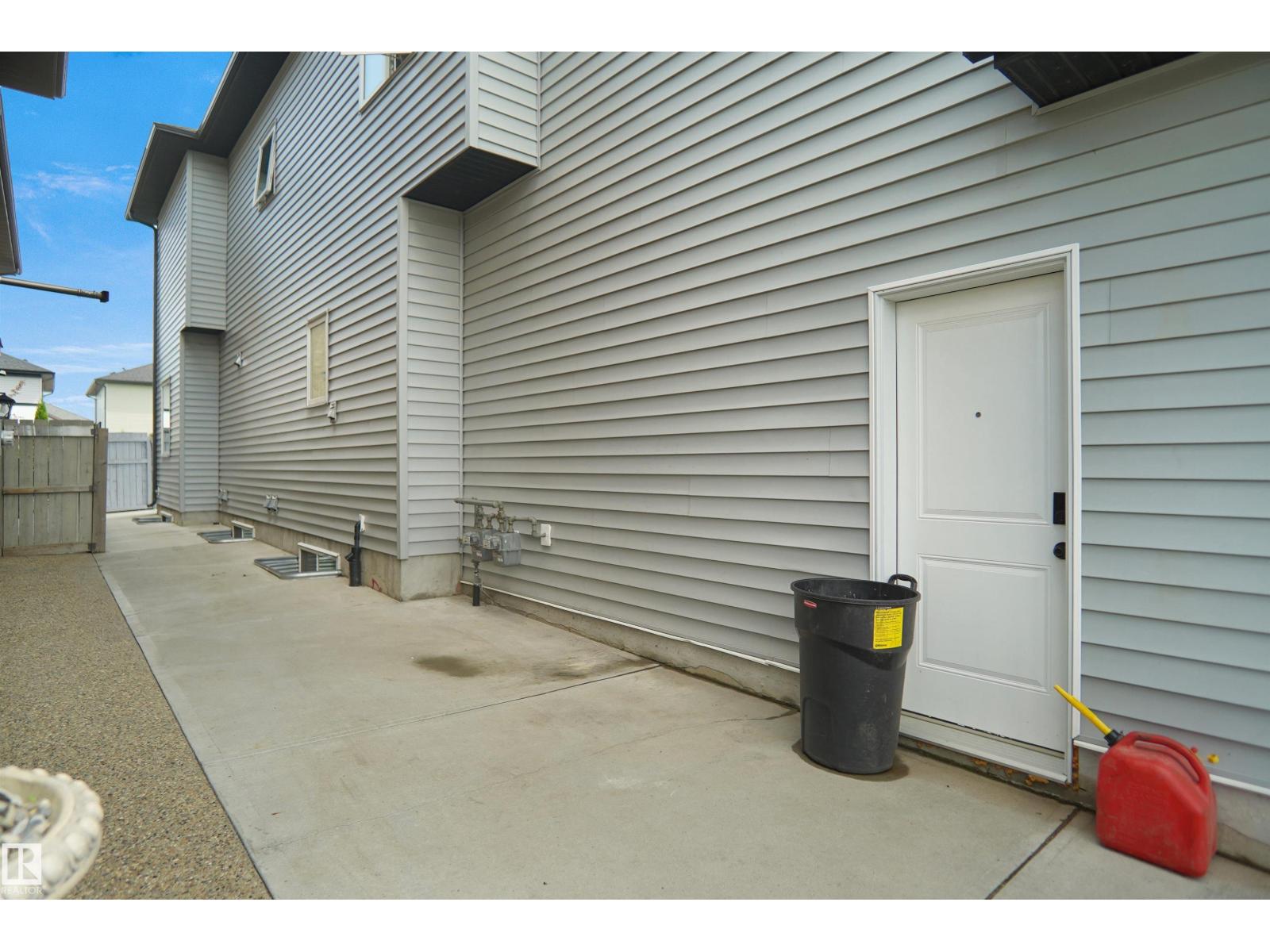16539 132 ST NW - 58