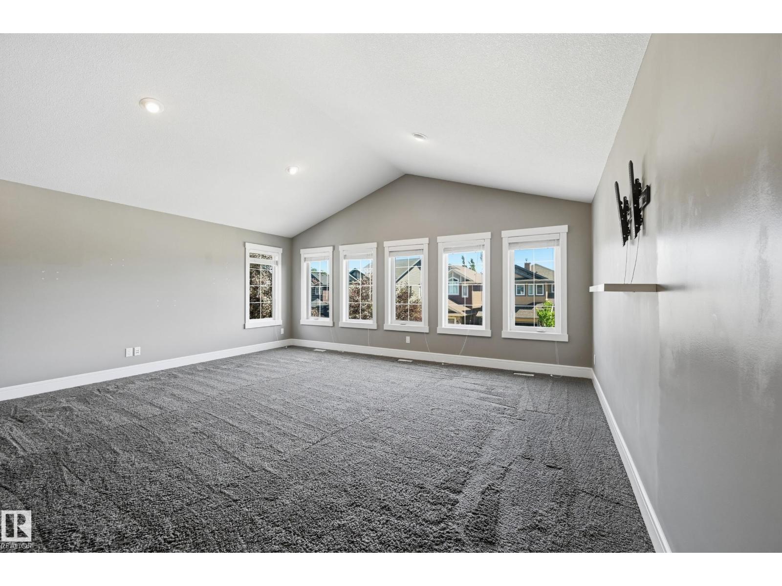 5430 Edworthy WY NW - 24