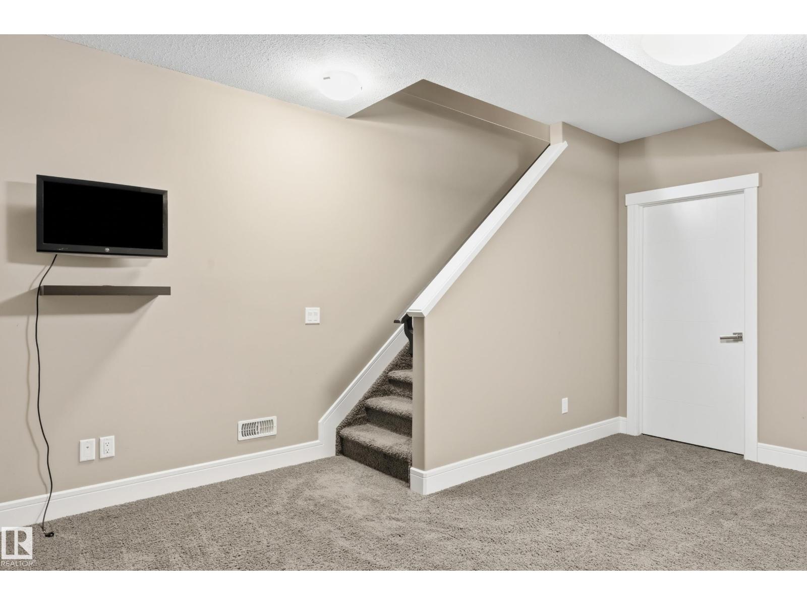 5430 Edworthy WY NW - 37