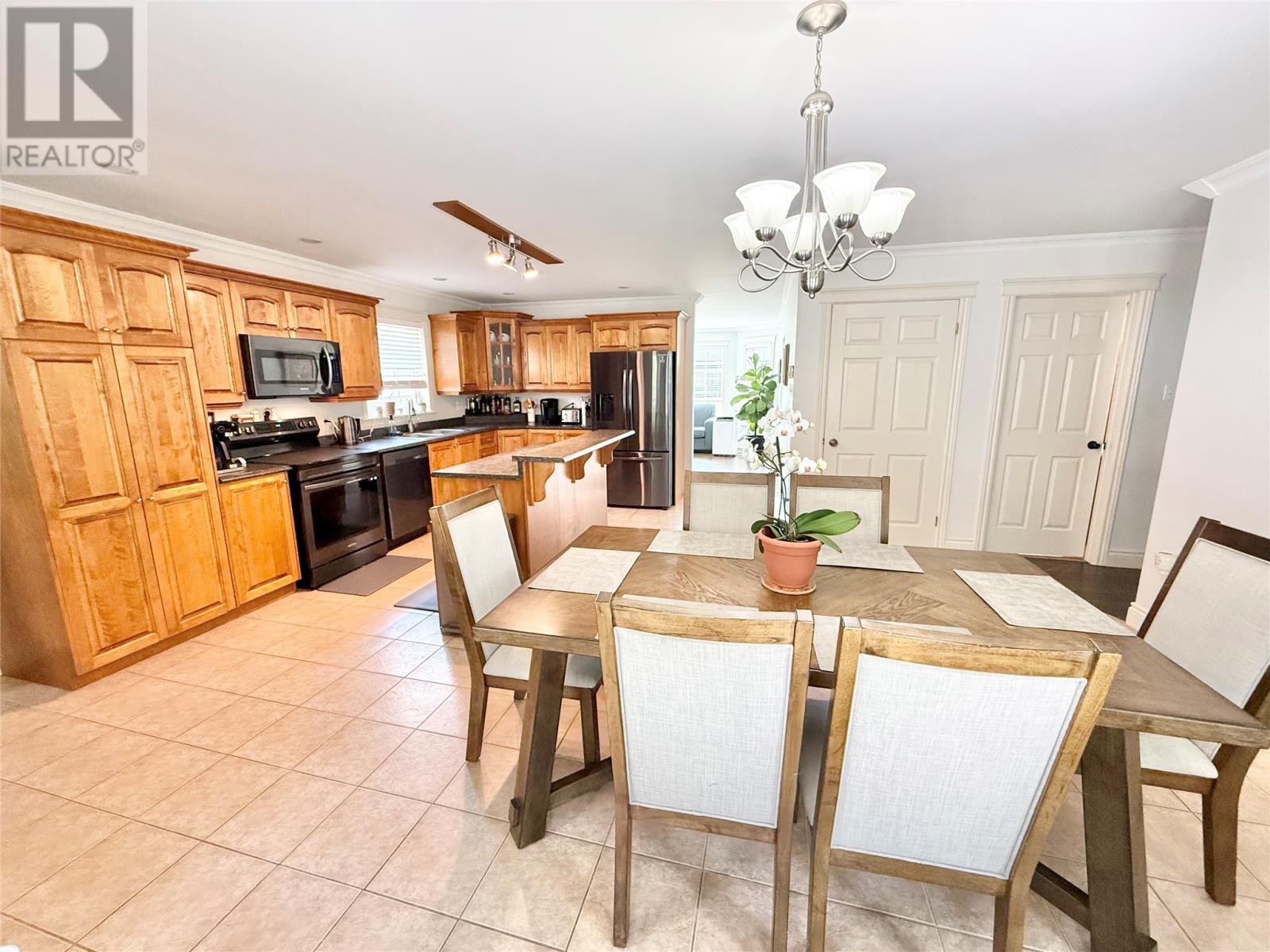 33 Harmsworth Drive thumbnail 17