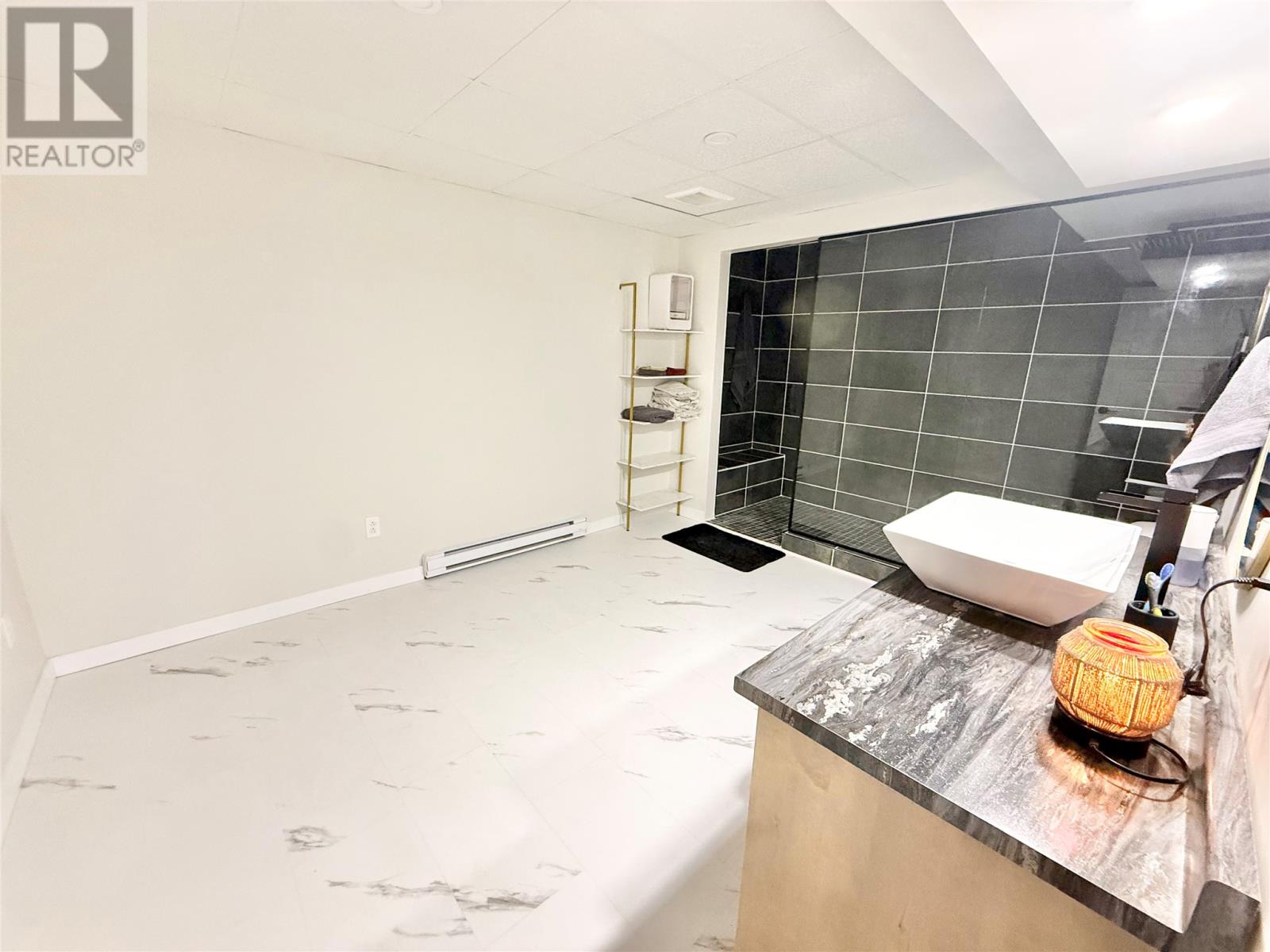 33 Harmsworth Drive thumbnail 31