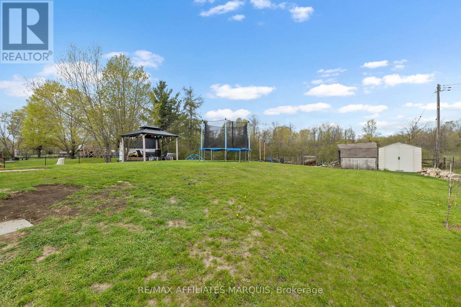 462 HIGHWAY 15 ROAD - 39