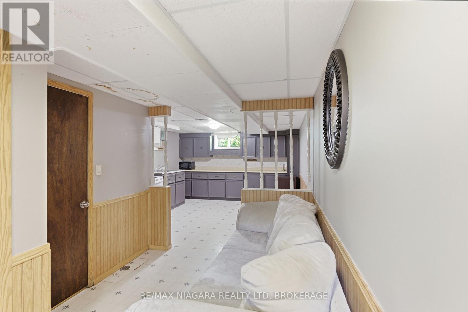 6479 BROCK STREET - 18