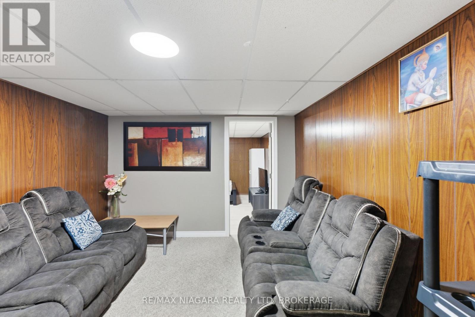 6479 BROCK STREET - 23