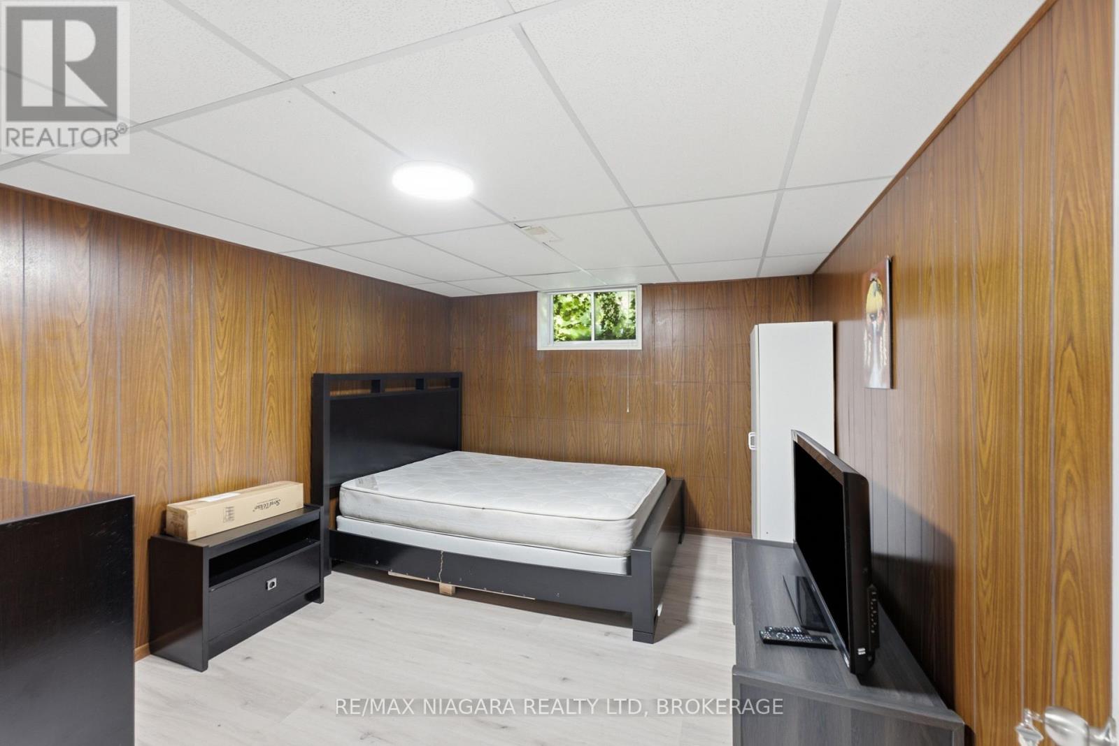 6479 BROCK STREET - 25