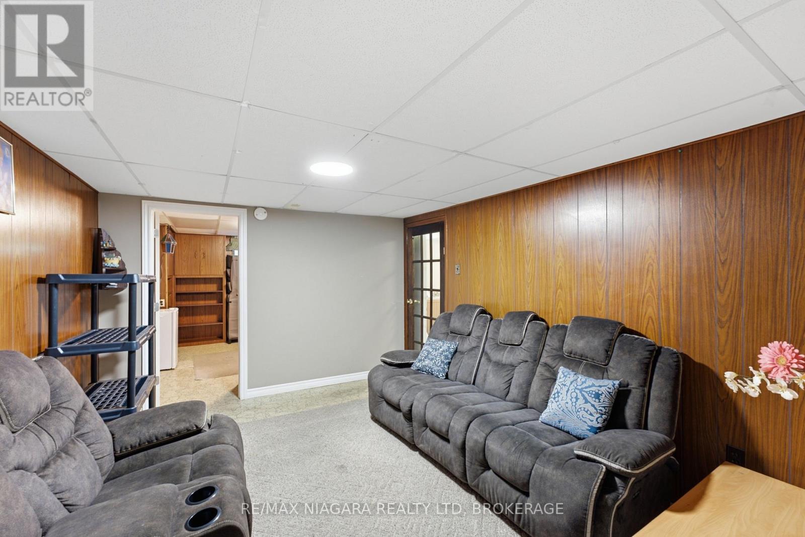 6479 BROCK STREET - 26