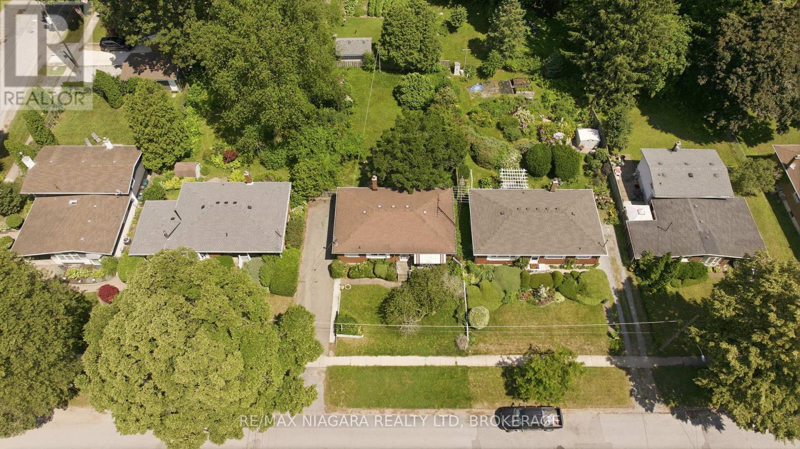 6479 BROCK STREET - 31