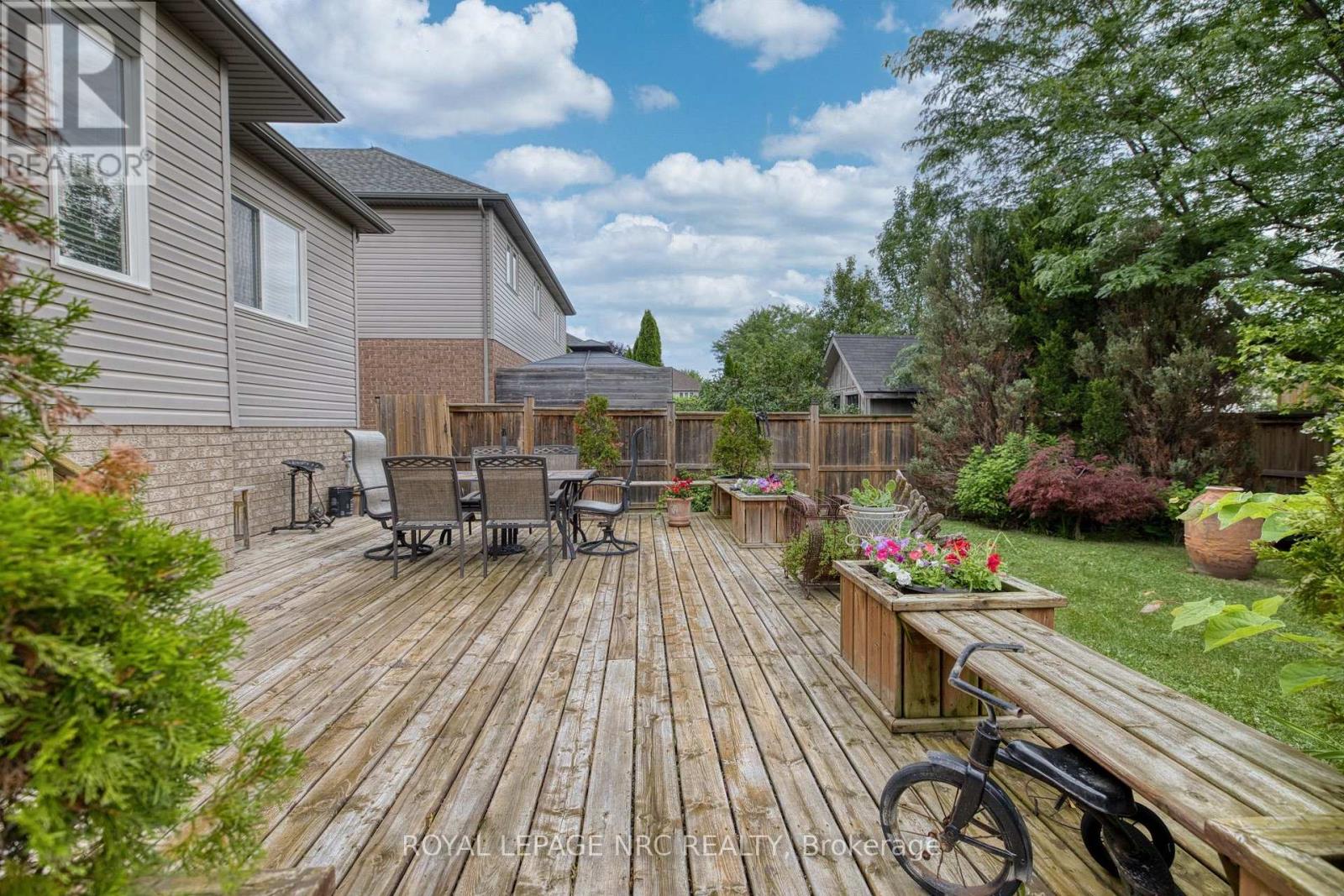 15 FISHER DRIVE - 26