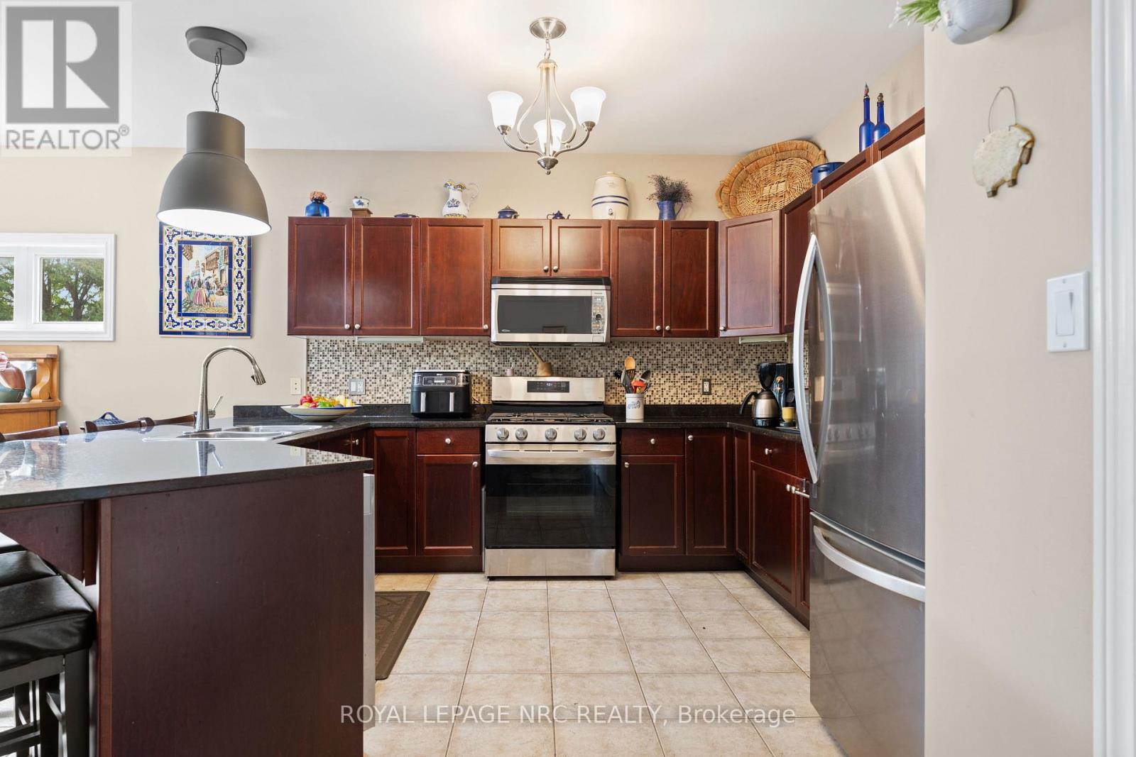 15 FISHER DRIVE - 4