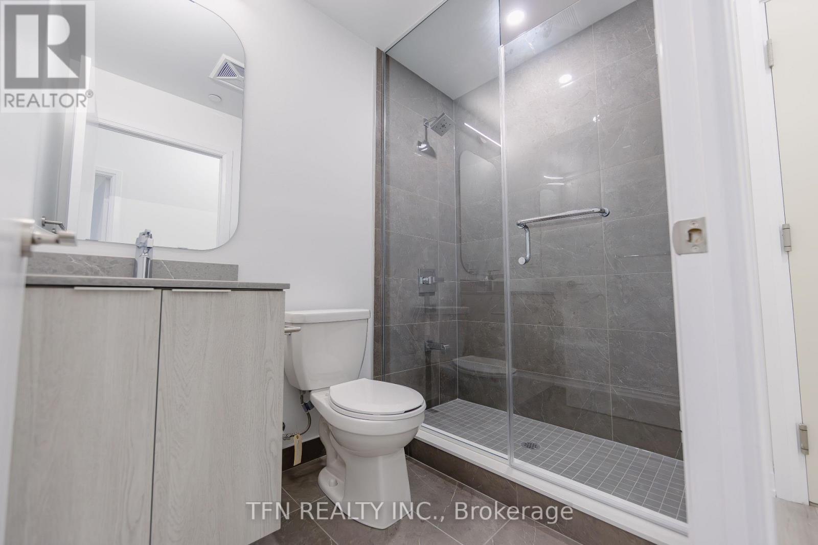 #531 15 RICHARDSON STREET - 13