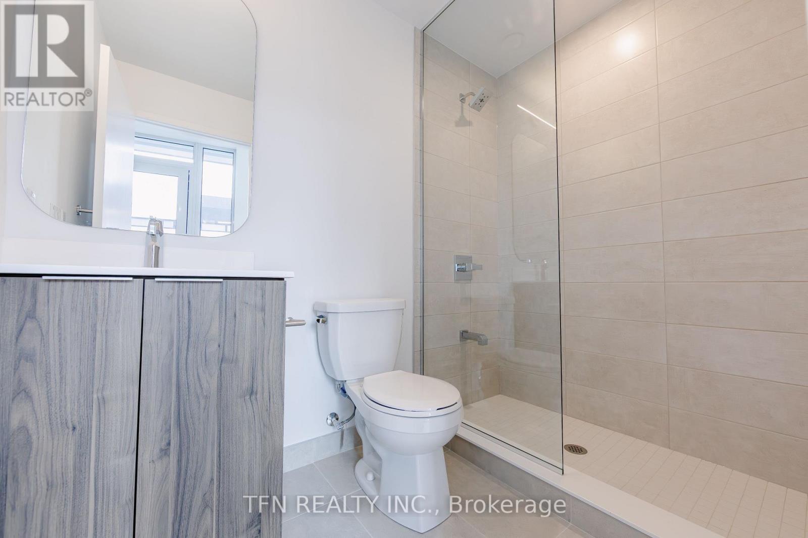 #1107 15 RICHARDSON STREET - 9