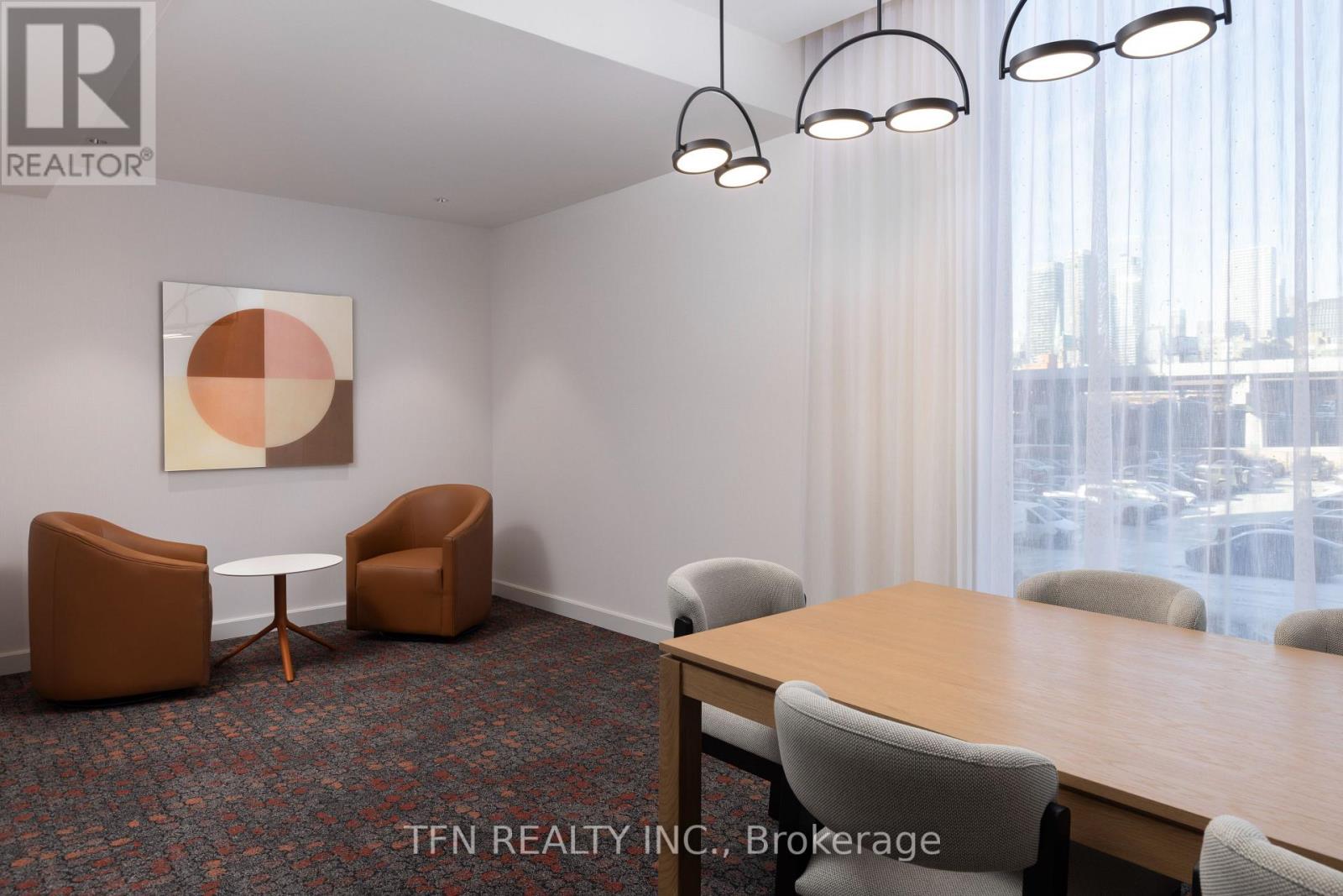 #1610 15 RICHARDSON STREET - 21