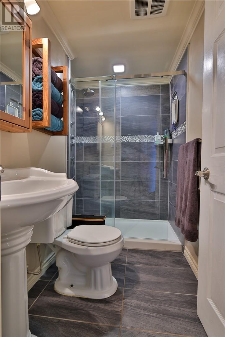 118 Hillcrest Drive - Image 17