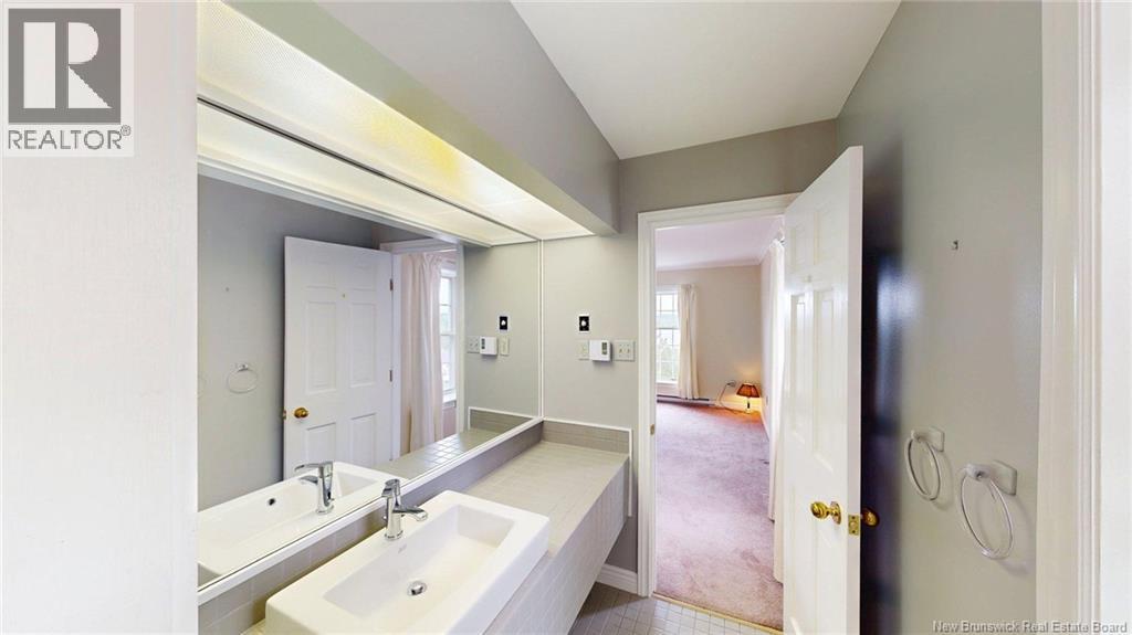 167 Meadowbank Avenue - 45