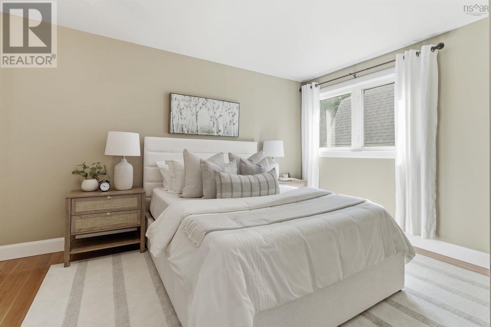 24 Winsloe Drive - 19