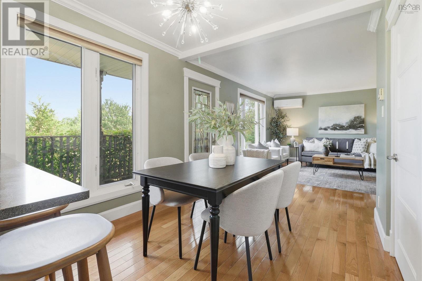 24 Winsloe Drive - 18