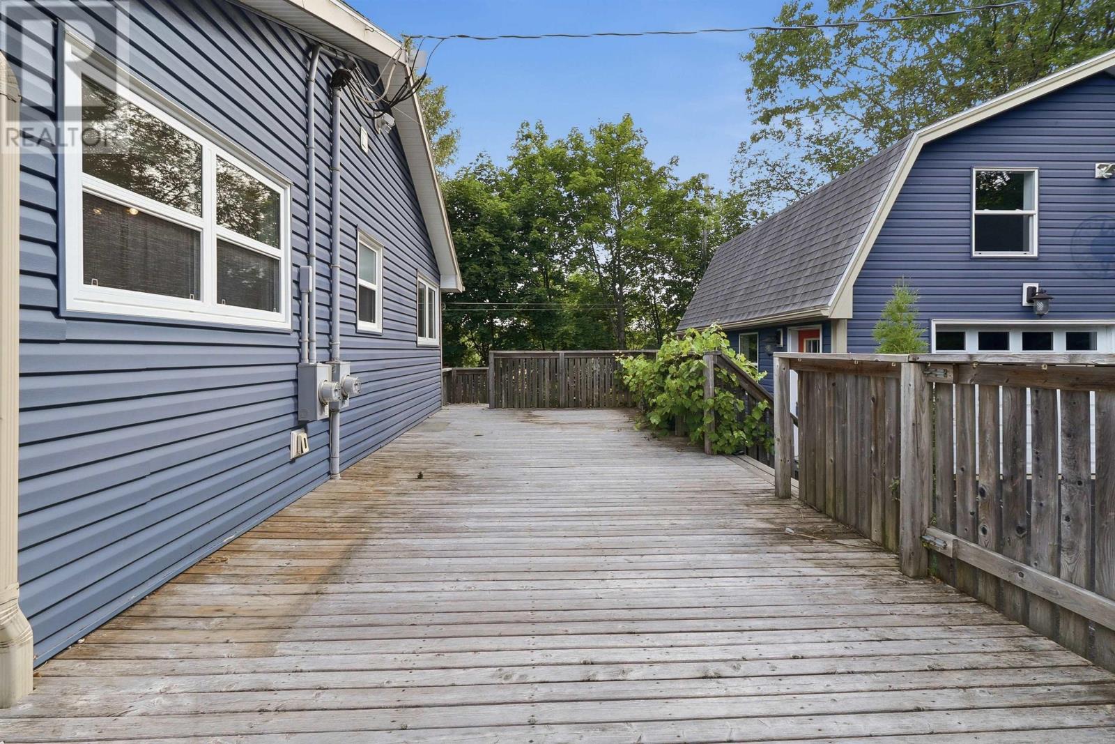 24 Winsloe Drive - 5