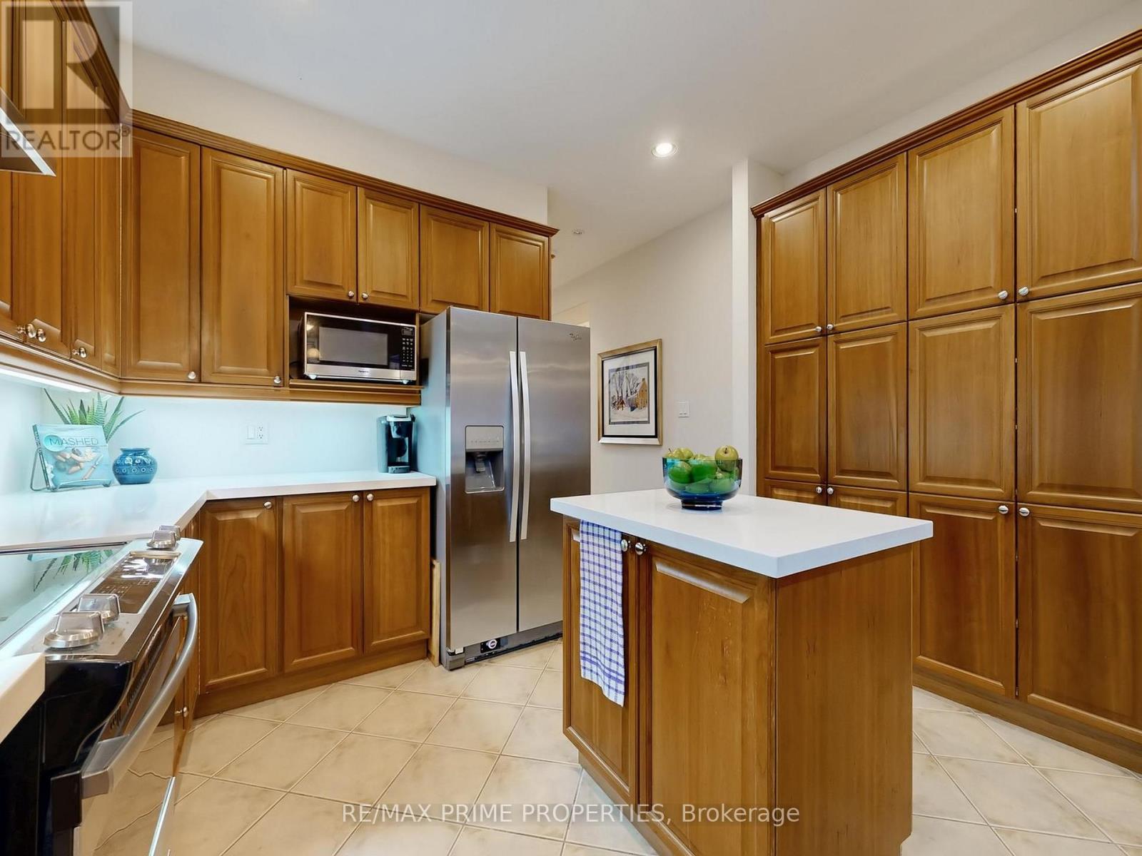 11 BERCZY CREEK WAY - 16