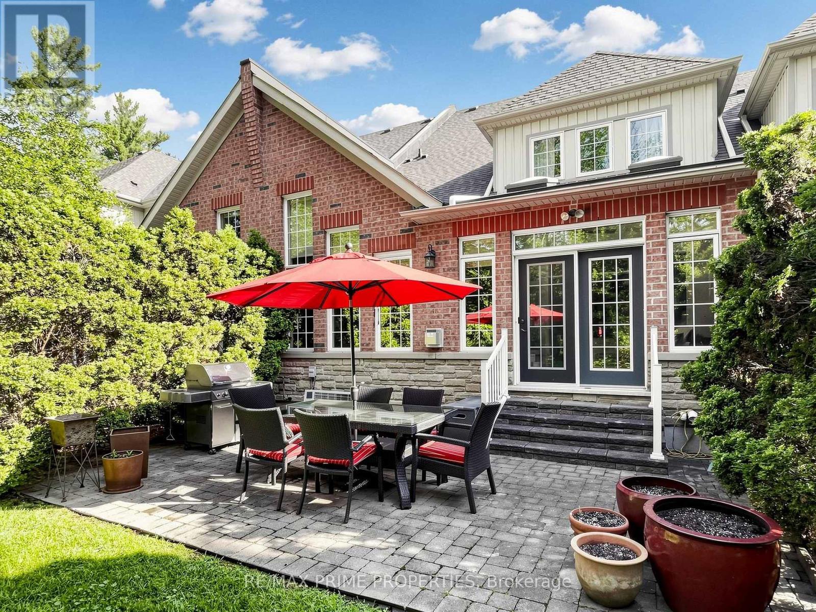 11 BERCZY CREEK WAY - 2