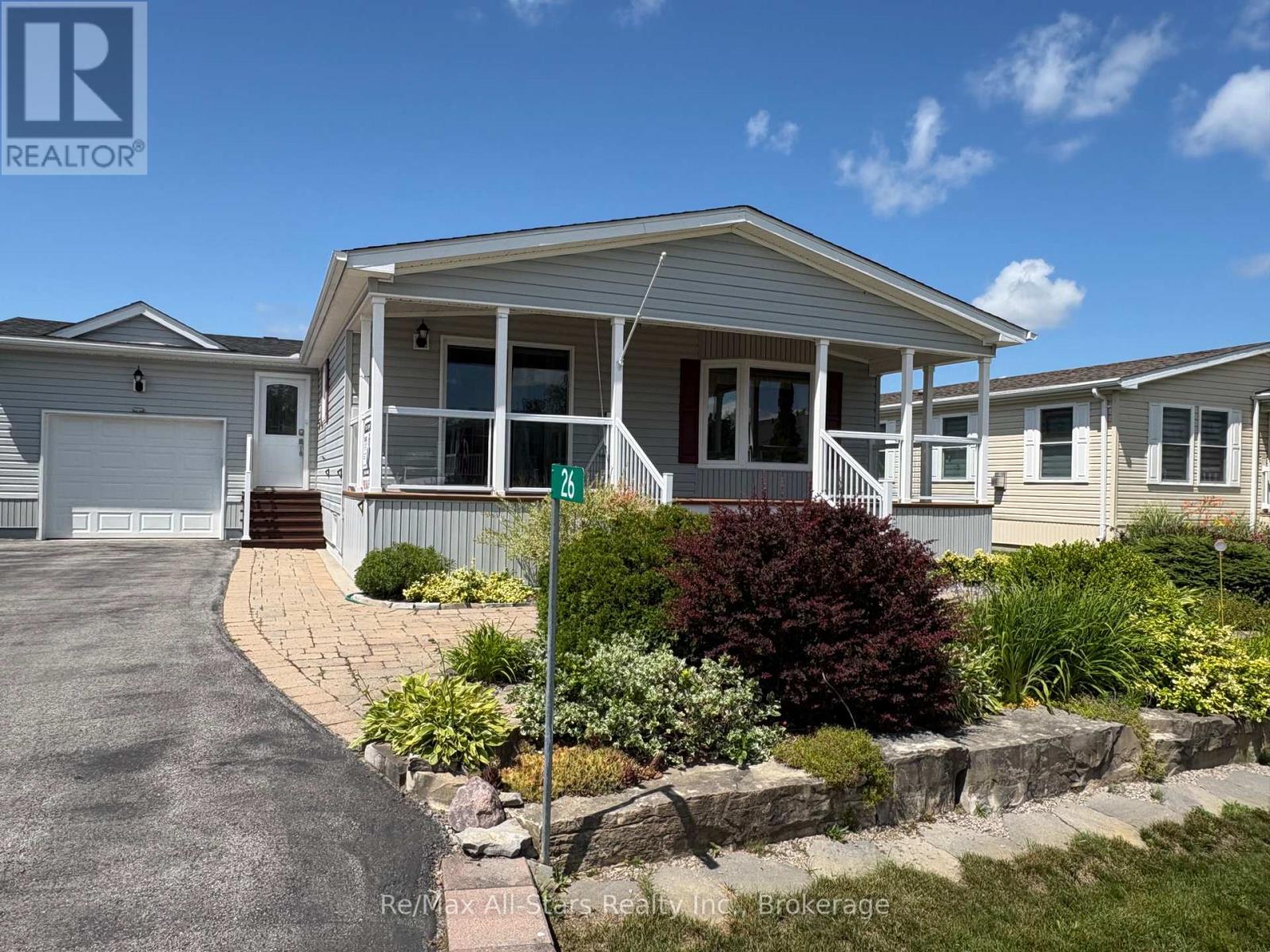 26 CREEKSIDE CIRCLE - 2