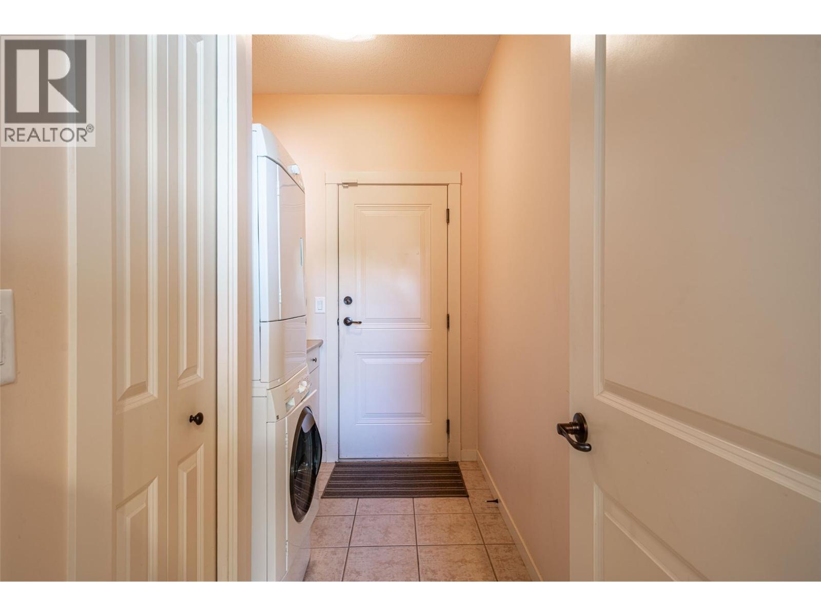 #1 6450 Okanagan Landing Road - 44