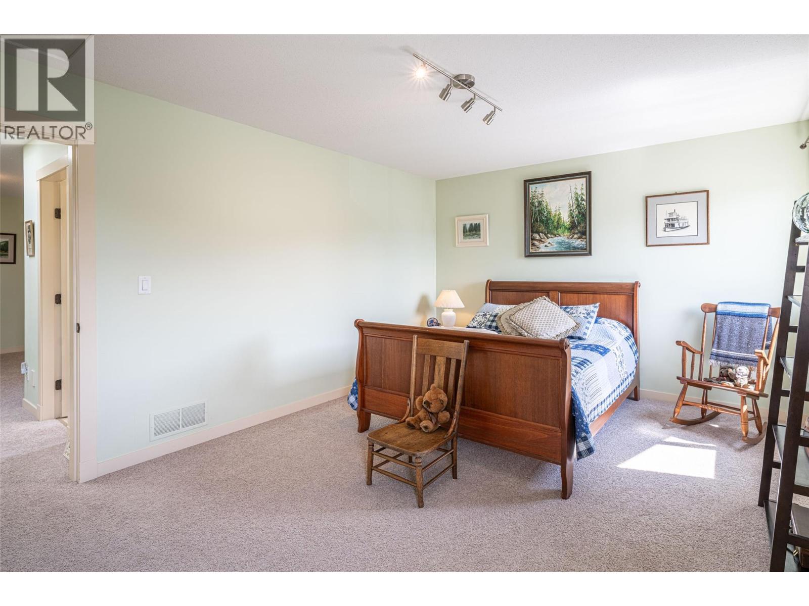 #1 6450 Okanagan Landing Road - 60