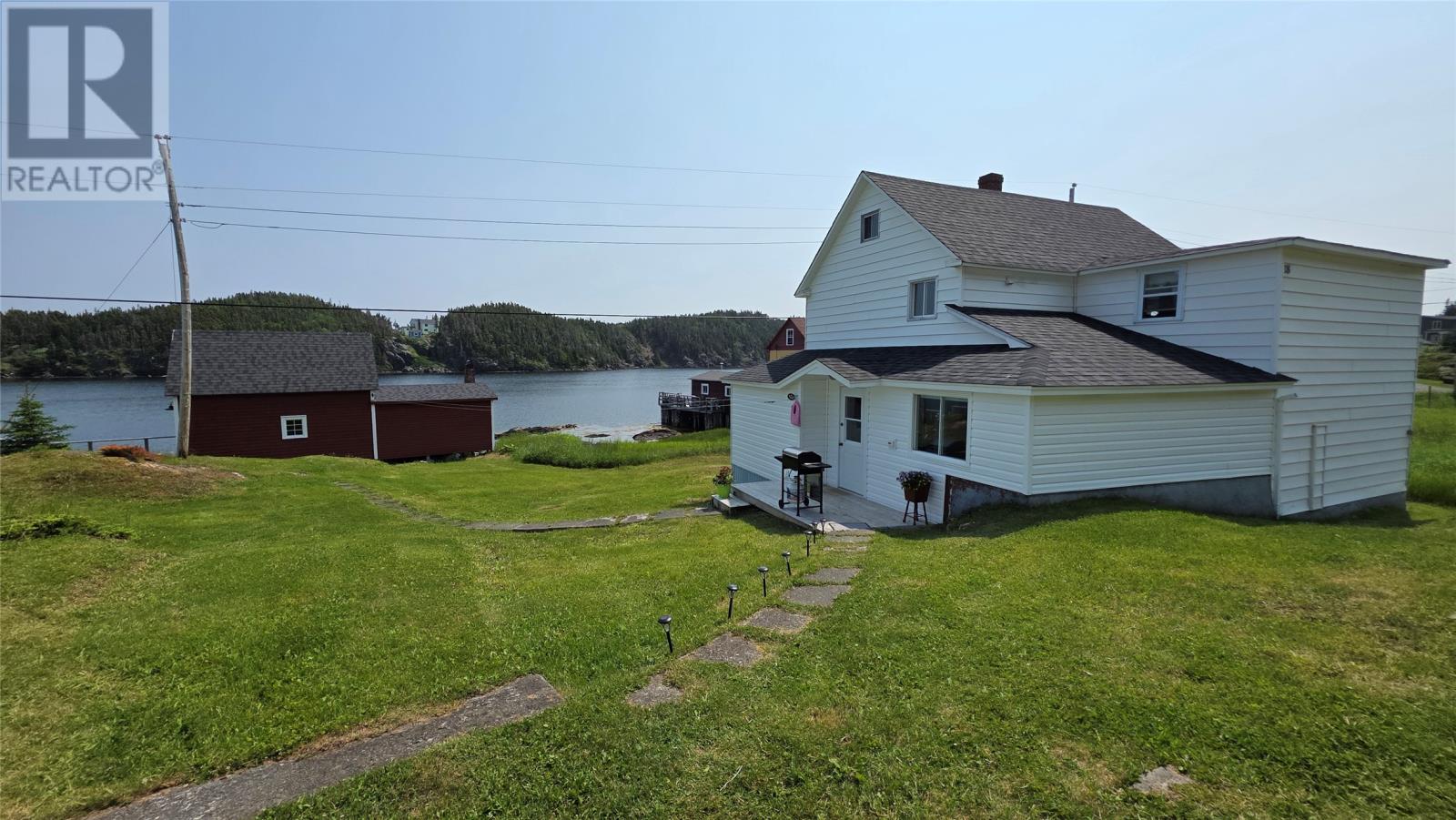 18 Salt Harbour Road, Salt Harbour — photo 2